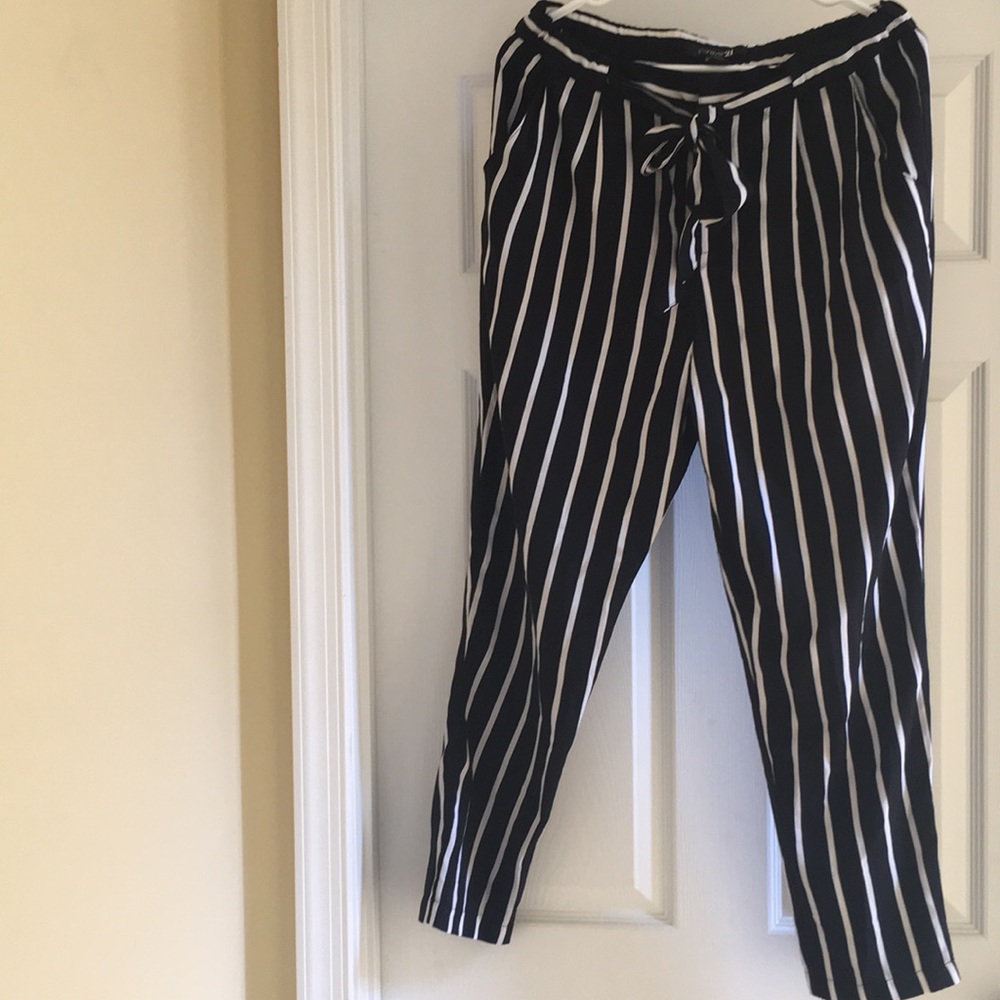 Black and white stripped pants